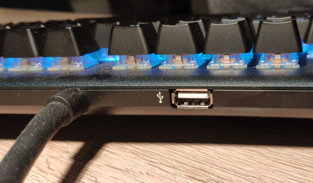 Usb Passthrough Mechanical Keyboard